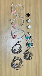 Lightningケーブル　3本
TypeCケーブル　2本
Micro-USBケーブル　3本
ACアダプタ　3個 - 和館スペース 名駅店 商談・社内会議、研修・勉強会などの多目的使用◎【キャンペーン中】の設備の写真