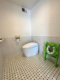 ZISLIS ACADEMY レンタルスペースの室内の写真