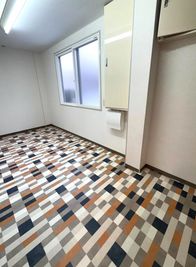 ZISLIS ACADEMY レンタルスペースの室内の写真