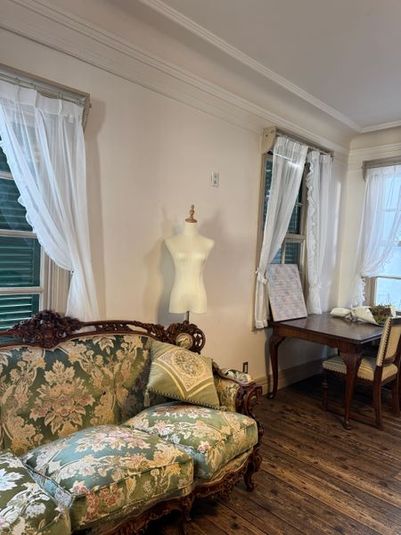 Kitano Medium｜2階ラウンジルーム🎨撮影📸 - 北野異人館（北野メディウム邸）