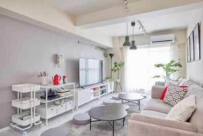 【伏見駅3分】最大16名✨高速光回線&大型モニター🎥備品充実で幅広い用途に最適！綺麗でおしゃれなお部屋で楽しくパーティー💕 - 名古屋伏見パーティールーム秋月店