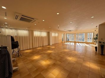 KOH’S LICK CURRO GALLERY KLC GALLERYの室内の写真