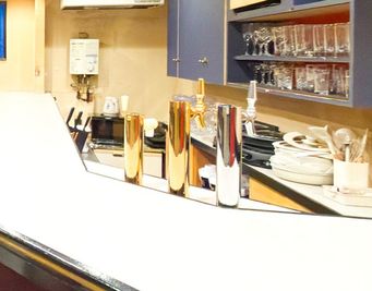 【備え付けのビールサーバーあり🍺】 
※ビール樽は注文をお願いいたします - 早稲田Space 早稲田Space 1+ [85]の設備の写真