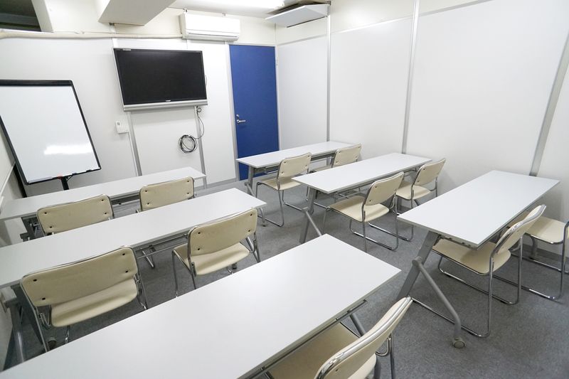 会議室ルームＢ - 名駅セミナーオフィス（ＡＢ）