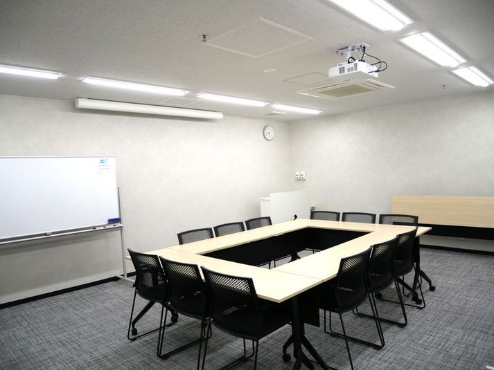 komaB01 15名Type - リファレンス広島小町ビル貸会議室