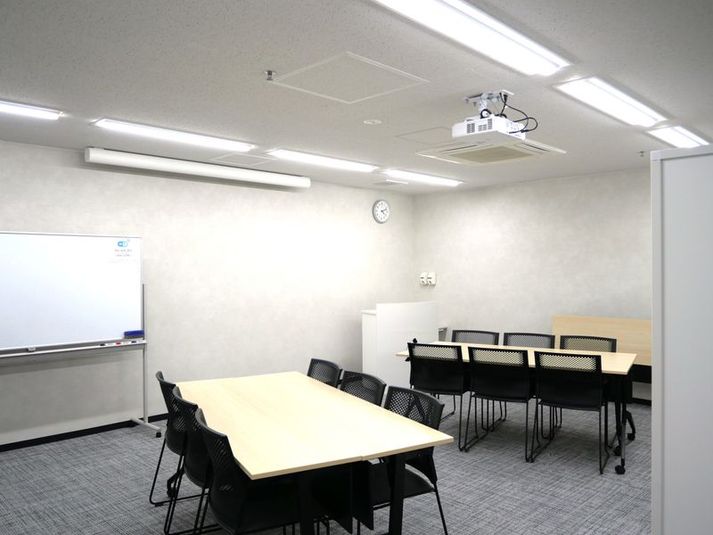 komaB01 15名Type - リファレンス広島小町ビル貸会議室