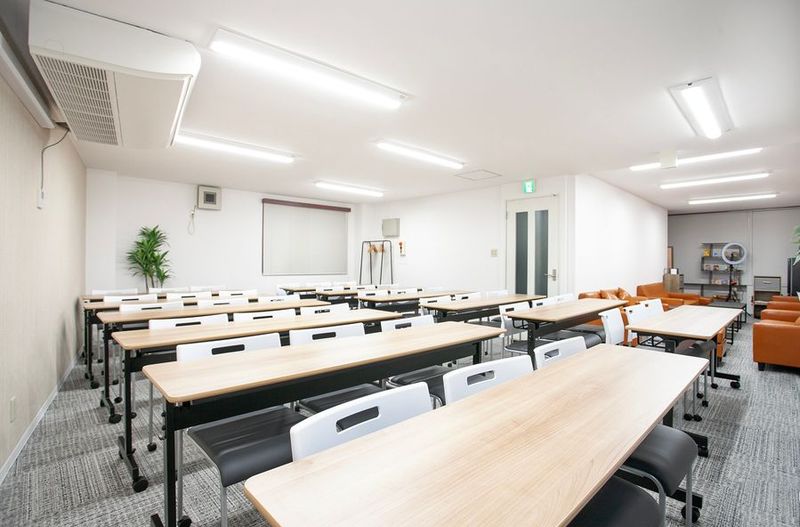 【ROOMs川崎店 】京急川崎駅 徒歩3分/JR川崎駅徒歩6分 - 貸会議室ルームス　川崎店