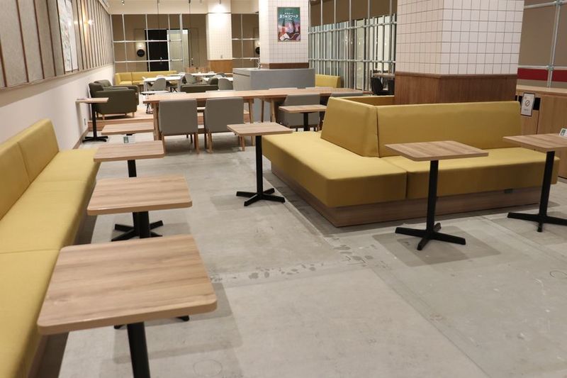 貸し会議室 2（6名用） - 大分オーパまちのコワークpowered by ATOMica