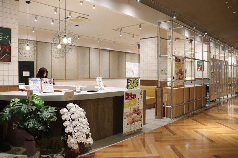 貸し会議室 2（6名用） - 大分オーパまちのコワークpowered by ATOMica