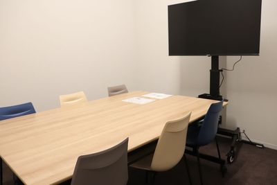 【貸し会議室 3(6名用)】※大分オーパ内!大分駅より徒歩5分! - 大分オーパまちのコワークpowered by ATOMica