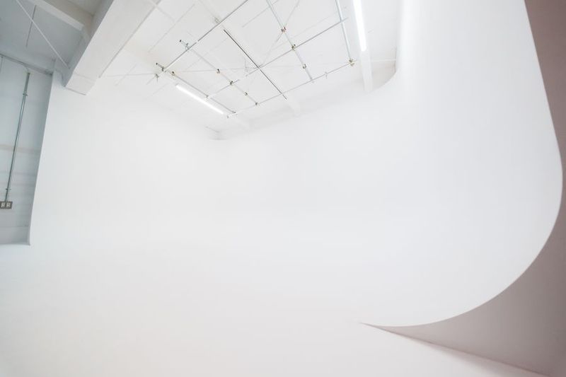 元倉庫３R白ホリ写真スタジオ - SORAMIMI STUDIO 白ホリ写真スタジオ