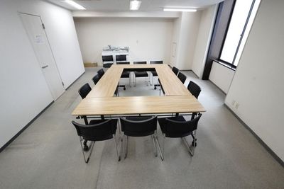 【スカイラークビル貸会議室】 スカイラークビル8階貸会議室の室内の写真