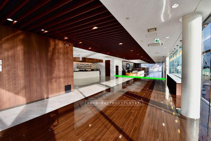 【フロア半面】高岡店・２F ショールーム - トヨタモビリティ富山 ＜高岡＞