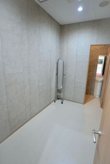 【記念価格】75㎡超えのバレエスタジオ(世界最高リノ採用) - 獨協大学前駅スタジオ