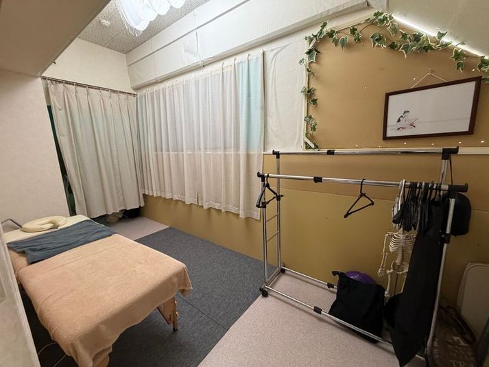 バレエバー付きレッスンスタジオ - 田口まさみバレエスタジオ