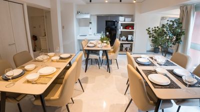 浜松町にある綺麗目のスペースになります✨
撮影利用も可能となります📸 - Relax one 浜松町 Relax one 浜松町｜交流会・歓送迎会🍃撮影可能📸の室内の写真