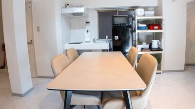 浜松町にある綺麗目のスペースになります✨
撮影利用も可能となります📸 - Relax one 浜松町 Relax one 浜松町｜交流会・歓送迎会🍃撮影可能📸の室内の写真