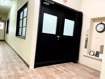 UraraStudio千葉【京成大久保店】 第8スタジオの室内の写真