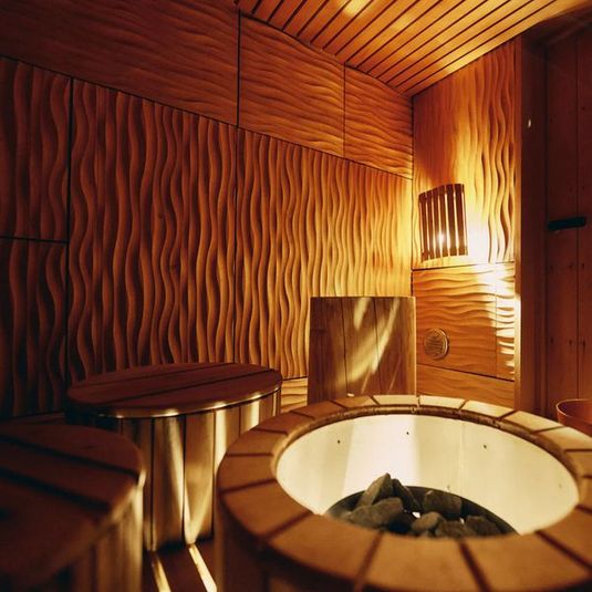 ウーラッコ - HUBHUB御徒町