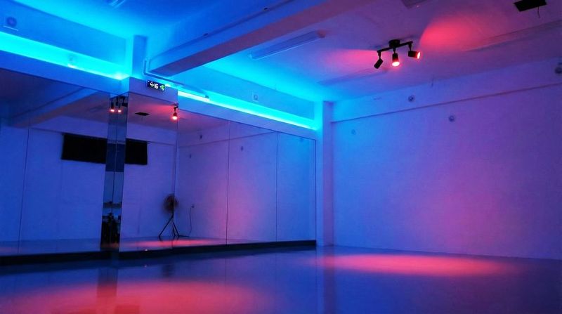 スタジオ百人堂 - スタジオ百人堂