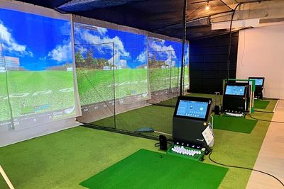 マイゴル東村山駅前店の室内の写真