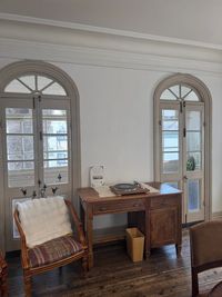 ラウンジルームから見たサンルーム - 北野異人館（北野メディウム邸） Kitano Medium ｜サンルーム・ラウンジルームの室内の写真