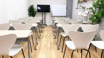 【Leaf京都四条（中会議室）】 Leaf京都四条（中会議室）の室内の写真