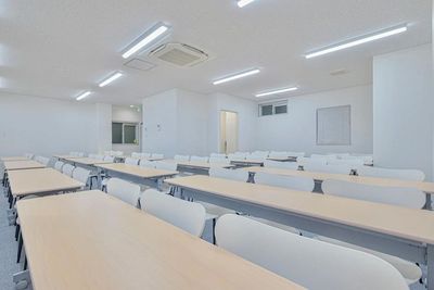 【Leaf京都駅前（大会議室）】 Leaf京都駅前（大会議室）の室内の写真