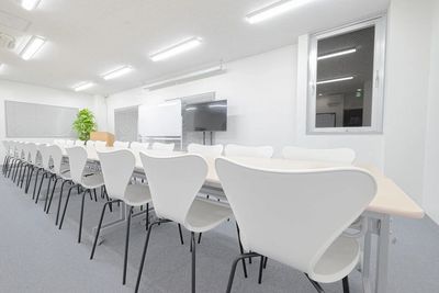 【Leaf京都駅前（大会議室）】 Leaf京都駅前（大会議室）の室内の写真