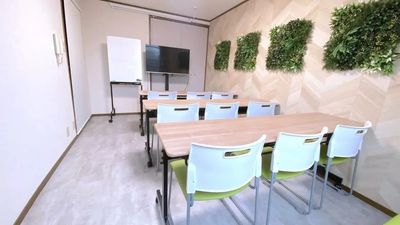 ＜Leaf京都（小会議室）＞京都駅徒歩4分🚃24H🈺Wi-Fi📶モニター🖥️会議/鑑賞会/ワークショップ - 【Leaf京都（小会議室）】