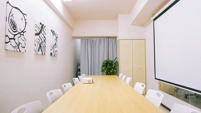 【Leaf四条烏丸（小中会議室）】 Leaf四条烏丸（小中会議室）の室内の写真