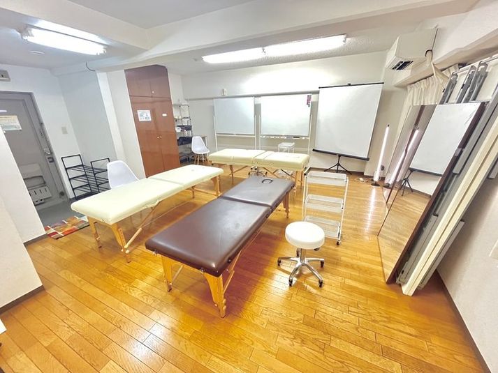 レンタルサロン出来る多目的スペース - ＜カラフルスペース＞