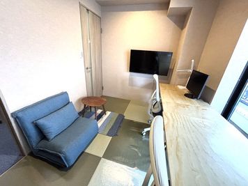 IDEABOXシェアオフィス＆カフェ レンタルスペース和室の室内の写真