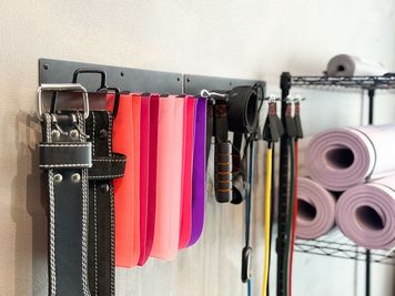 各種補助具 - コアフィットジム武蔵小杉の設備の写真