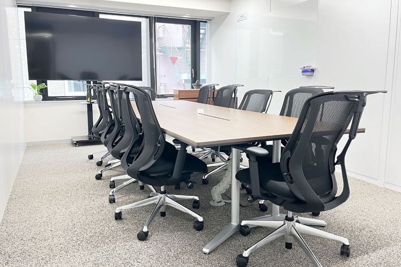 最大50名のスペースと4つの会議室が使える貸し切りレンタルルーム - ウィズスクエア・GLOXIA銀座店