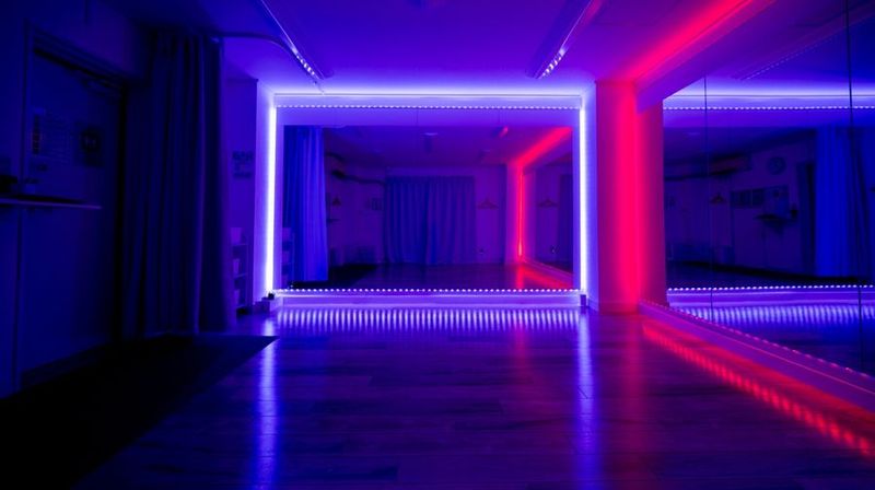 【神戸主要駅徒歩圏内】格安でダンスが映えるスタジオ - レンタルスタジオaile(エール)　神戸三宮店