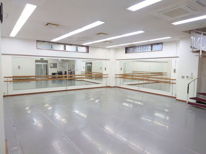 ダンススタジオ - スタジオゴード