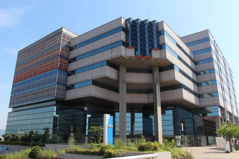 【6人掛けソファ席_1】‐コワーキングスペースSanoL・A・B - コワーキングスペースSanoL・A・B