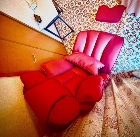 静かな施術者向け完全個室 - レンタルスペースモモ