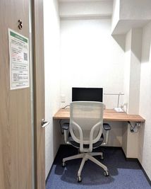 １人用完全個室　24時間365日利用可能！Wi-Fi完備680Mpbsで動画もらくらく！ - IDEABOXシェアオフィス＆カフェ