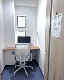 １人用完全個室　３６５日２４時間利用可能！Wi-Fi完備　680ギガ対応　動画もらくらくです！ - IDEABOXシェアオフィス＆カフェ
