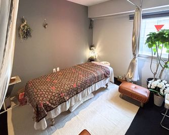 施術ベット - s-note レンタルサロン　s-noteの室内の写真