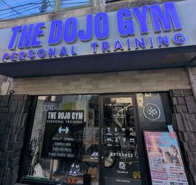 ※入口ではありません。店舗1階正面（スタジオご利用の方は入り口が違います。） - THE DOJO GYM (STUDIO)［中野店］ 24時間レンタルスタジオ | ダンス | 多目的スペース の外観の写真