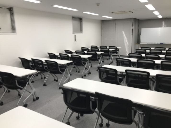 ワンコイン東京駅南口大会議室3F - ヒューリック八重洲第