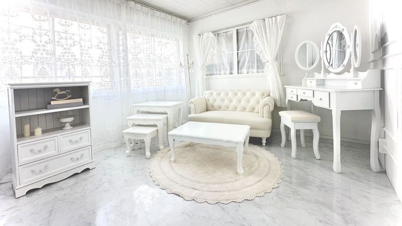 ホワイトパレット秋葉原店 - ホワイトパレット秋葉原店