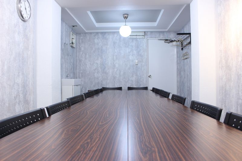 グーテン　ターク会議室 - DECO TOKYO 