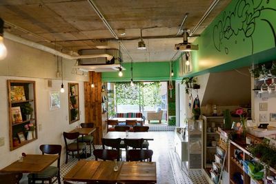 恵比寿駅付近のおしゃれなカフェです✨
撮影等のご相談も多く頂いております📸 - Relax CAFE 恵比寿西口 Relax CAFE 恵比寿西口｜イベント・撮影利用📸の室内の写真