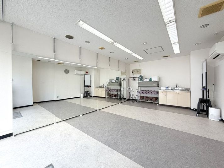 【静岡駅5分】レンタルスタジオユニエル｜ダンス・撮影・3時間割 - レンタルスタジオユニエル静岡駅前