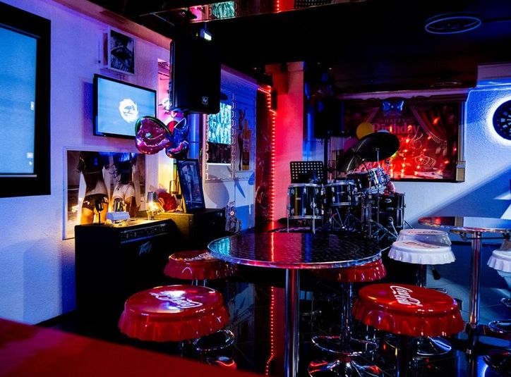 関内Power Stone - Power Stone