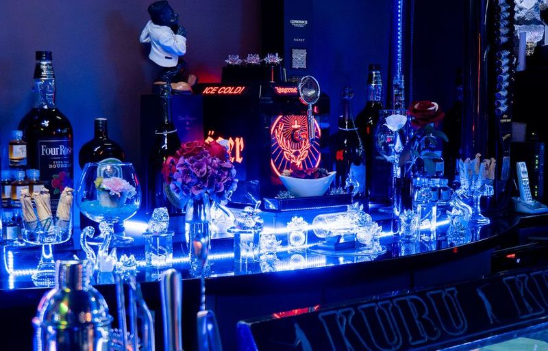 関内Power Stone - Power Stone